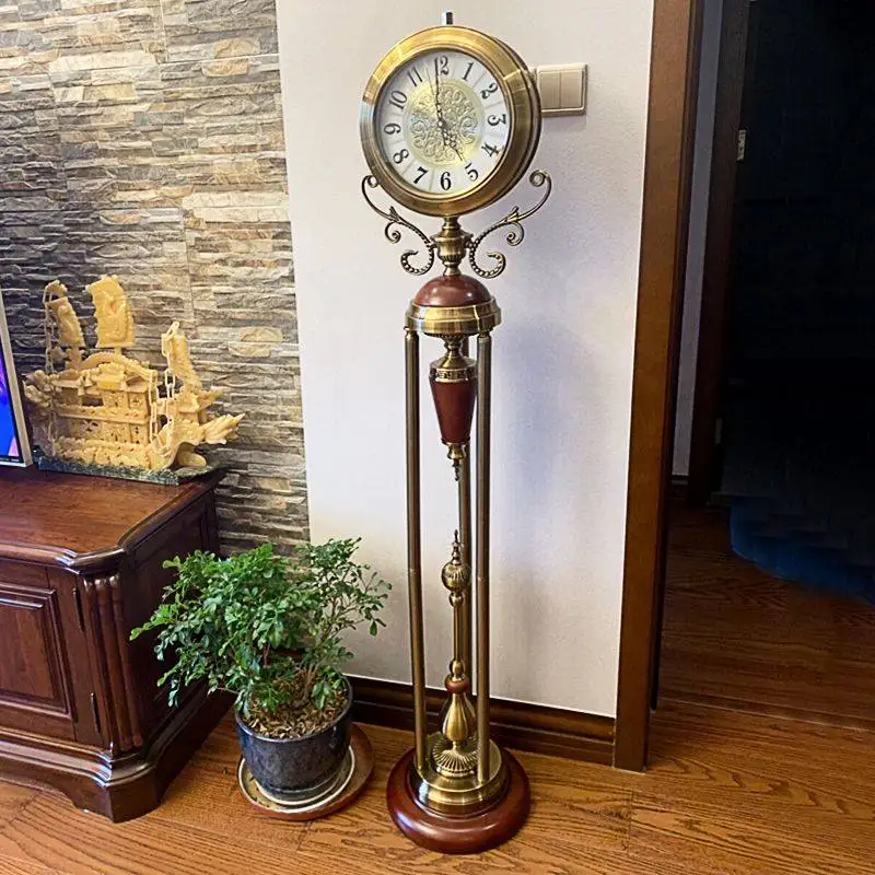 Living room floor clock European modern simple light luxury household clock quartz silent American floor clock