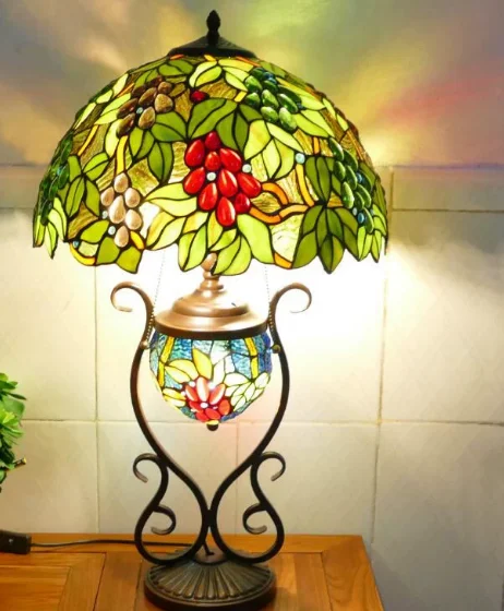 European-style retro country Baroque style restaurant bedroom office living room sofa standing glass floor lamp