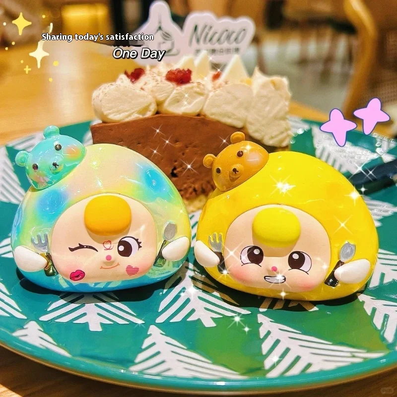 Mały Greedy Cat Vinyl Face Blind Box Urocza figurka kolekcjonerska Śliczna pluszowa zabawka dla dzieci od 3 lat Modna kolekcja Blind Box