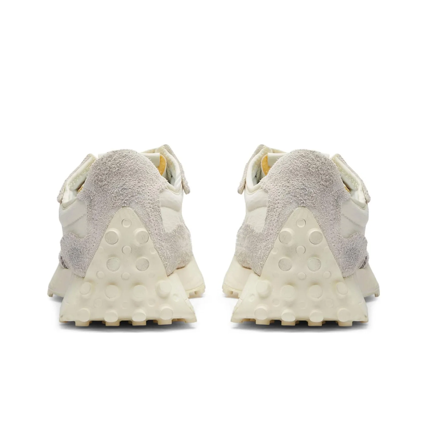 حذاء جري كاجوال من New Balance NB 327، طراز للجنسين، لون أبيض فاتح #5