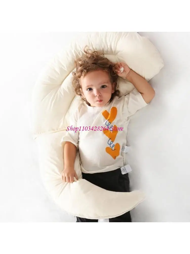 

Moon Shaped Baby Pillow Comfortable and Soft Infant Color Pacify Pillow