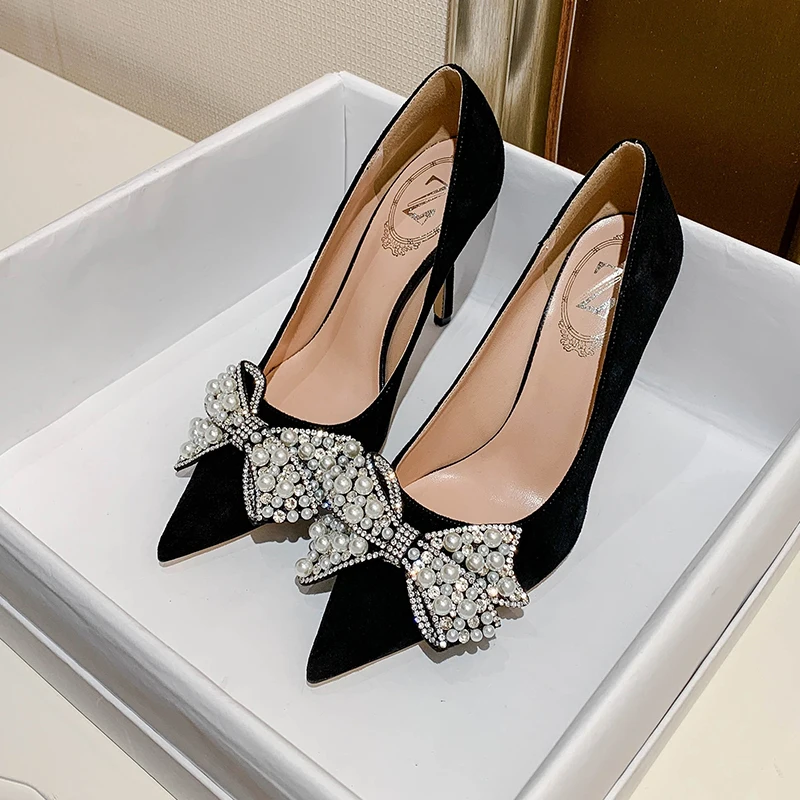 

Spring 2025 Black Rhinestone Decorated Ultra High Heels for Women Pointed Toe Suede Fine Heel Bow Detail Elegant Single Shoes