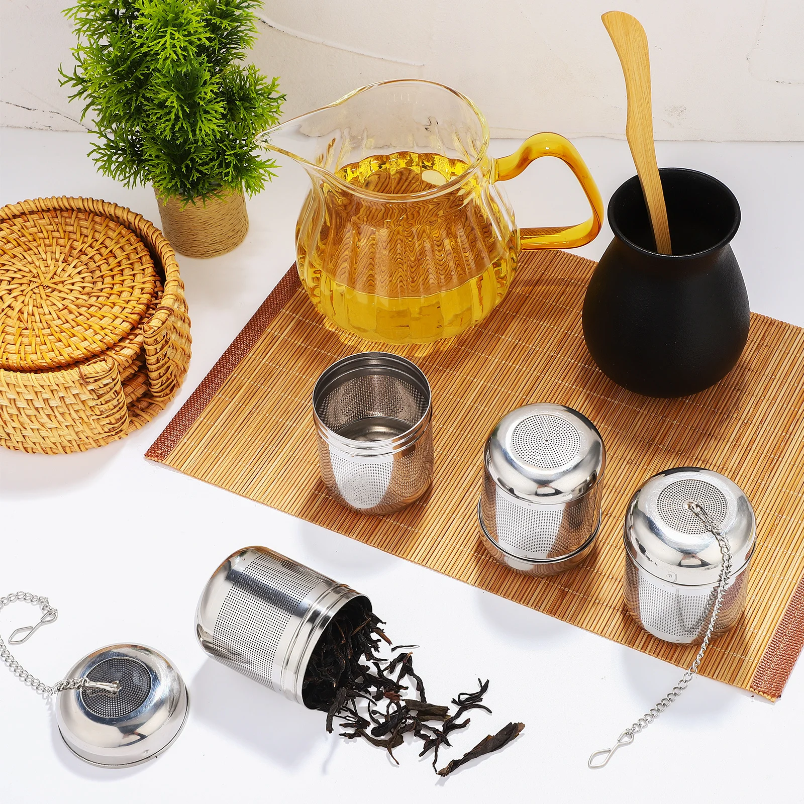 

4Pcs Fine Mesh Tea Infuser Basket Stainless Steel Loose Tea Steeper for Teapot Mug Brewing Flavor Extraction Tool