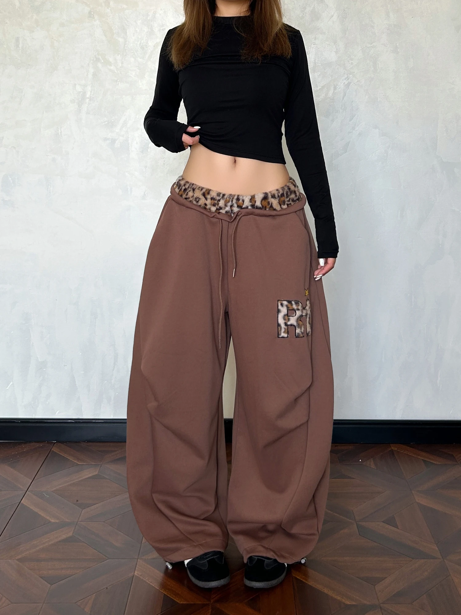 Pantalones informales de pierna ancha holgados con retales bordados a cuadros americanos Retro, pantalones informales de algodón suave para estudio callejero, cintura en L con cremallera