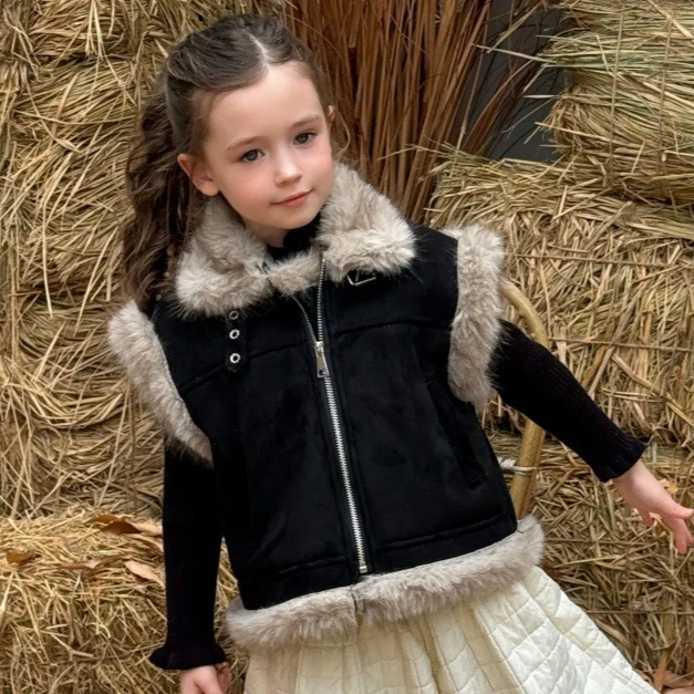 Girls Waistcoat 2026 Autumn and Winter New Children's Clothing Korean Style Girls Baby Retro Suede Fur Integrated Waistcoat