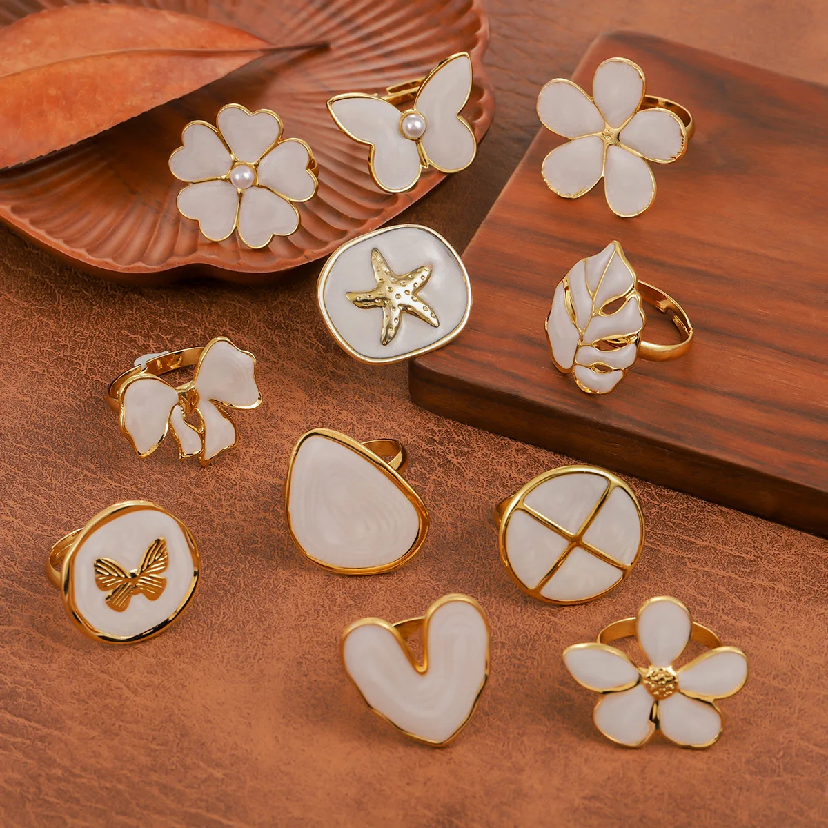 

Vintage Women's Gold-Plated Stainless Steel Enamel Drip Oil Open Ring Irregular Jewelry Gift