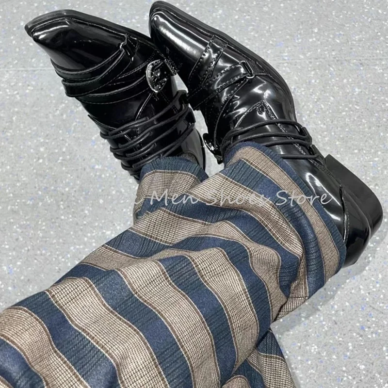 

2025 Designer Square Toe Black Casual Leather Shoes Man Belt Buckle Decorative Straps Business Formal Shoes Party Derby Shoes