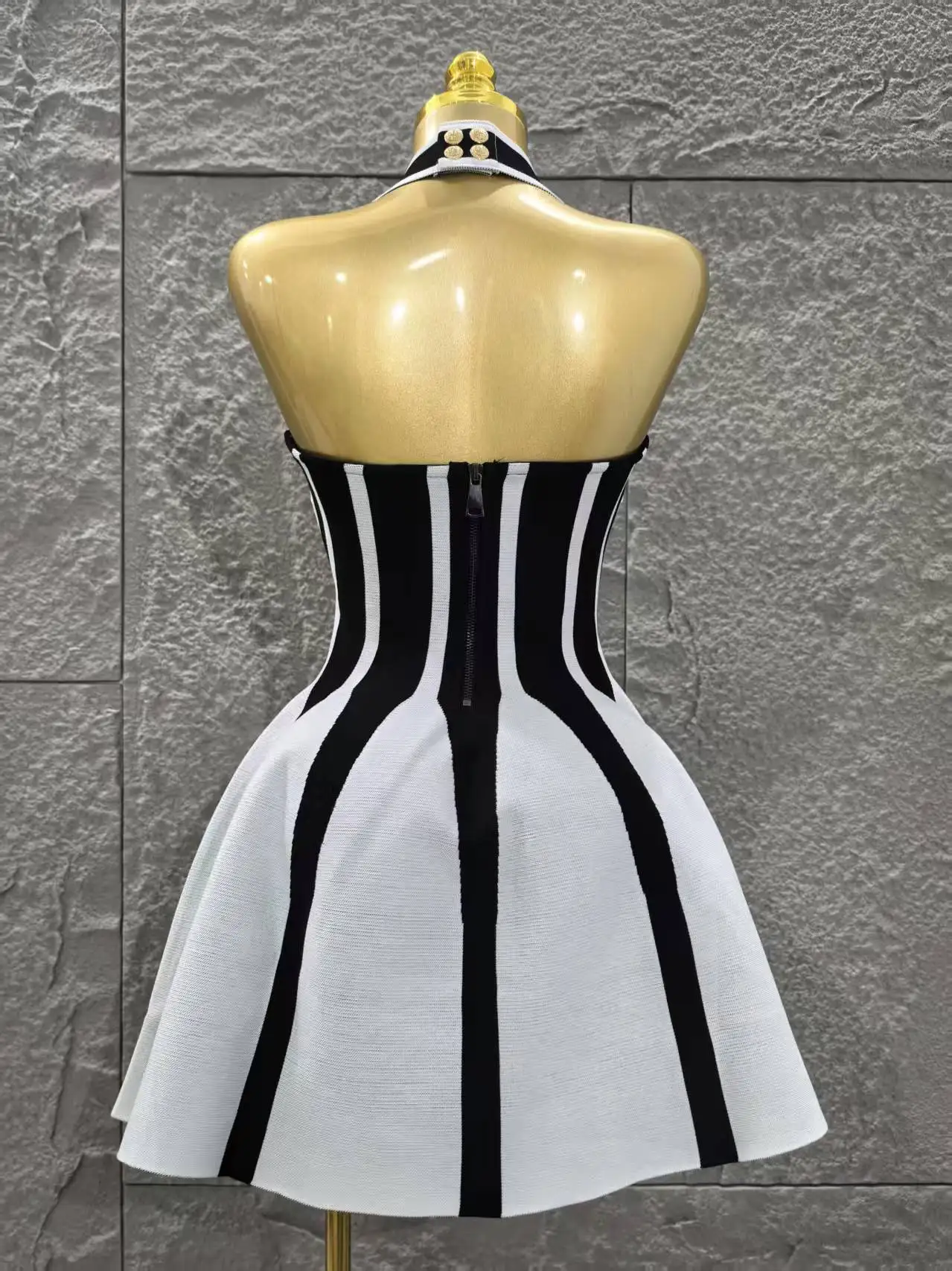

Top Quality Women Sexy Halter Off the Shoulder Bandage A-Line Mini Dress Nightclub Party Celebrate Birthday Fashion Wear