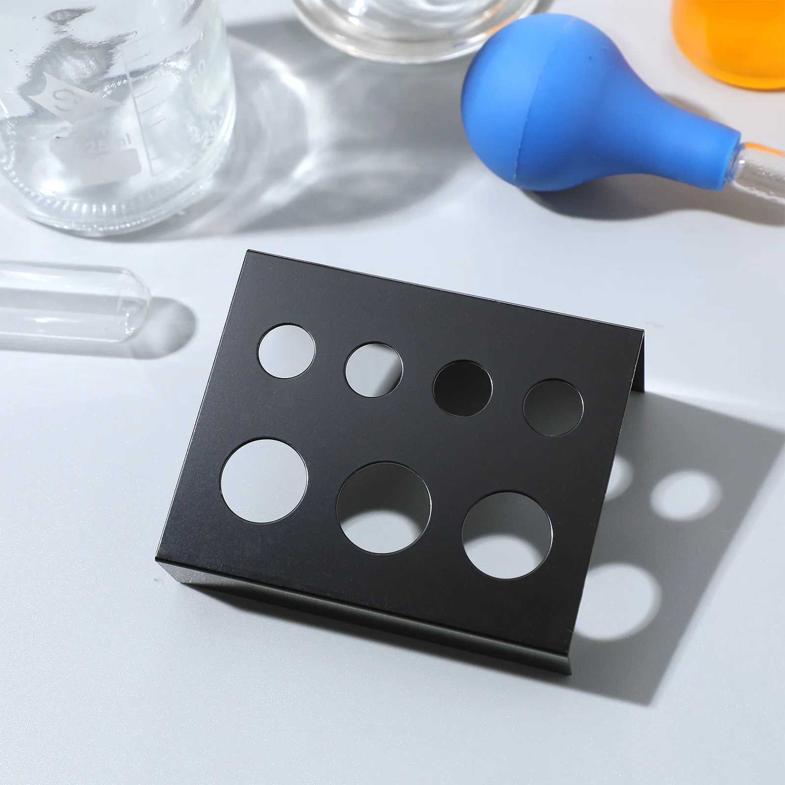 

1Pcs 7 Holes Pigment Cup Rack Black PP Material Ink Holder for Eyebrow Lip Tattoo Salon Use Portable Oval Shape