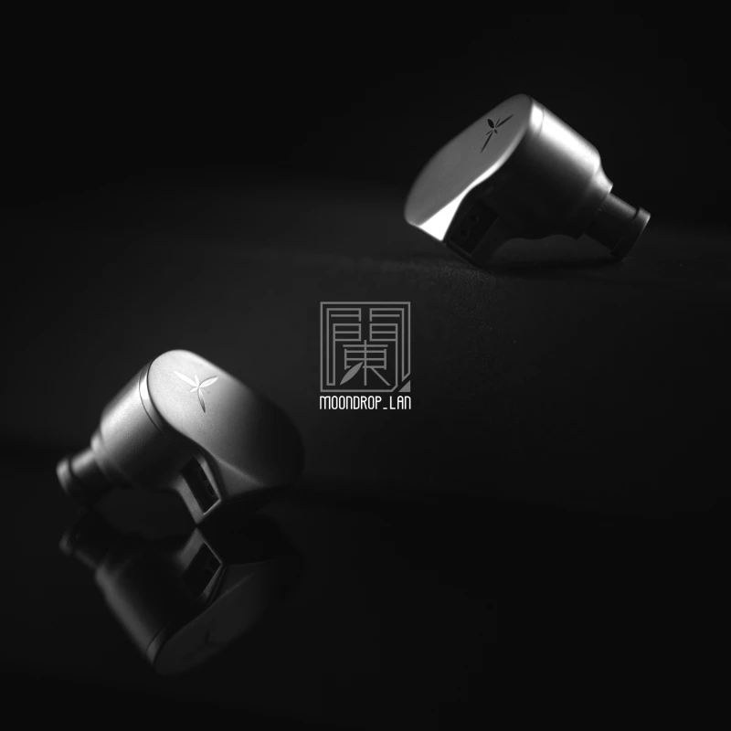 سماعات أذن MOONDROP LAN الديناميكية للسائق HiFi سماعة أذن سلكية داخل الأذن IEM تشويه منخفض 0.78 مللي متر سماعات أذن لمراقبة الكابلات القابلة للفصل