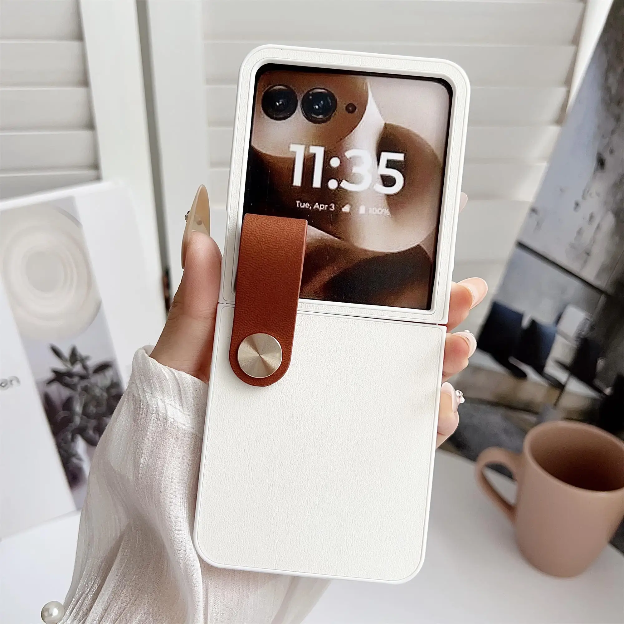 For Motorola Razr 60 50 40 Ultra Case Luxury Ultra-thin Matte Soft Leather Strap PU Flip Cover Shockproof Protection Accessories