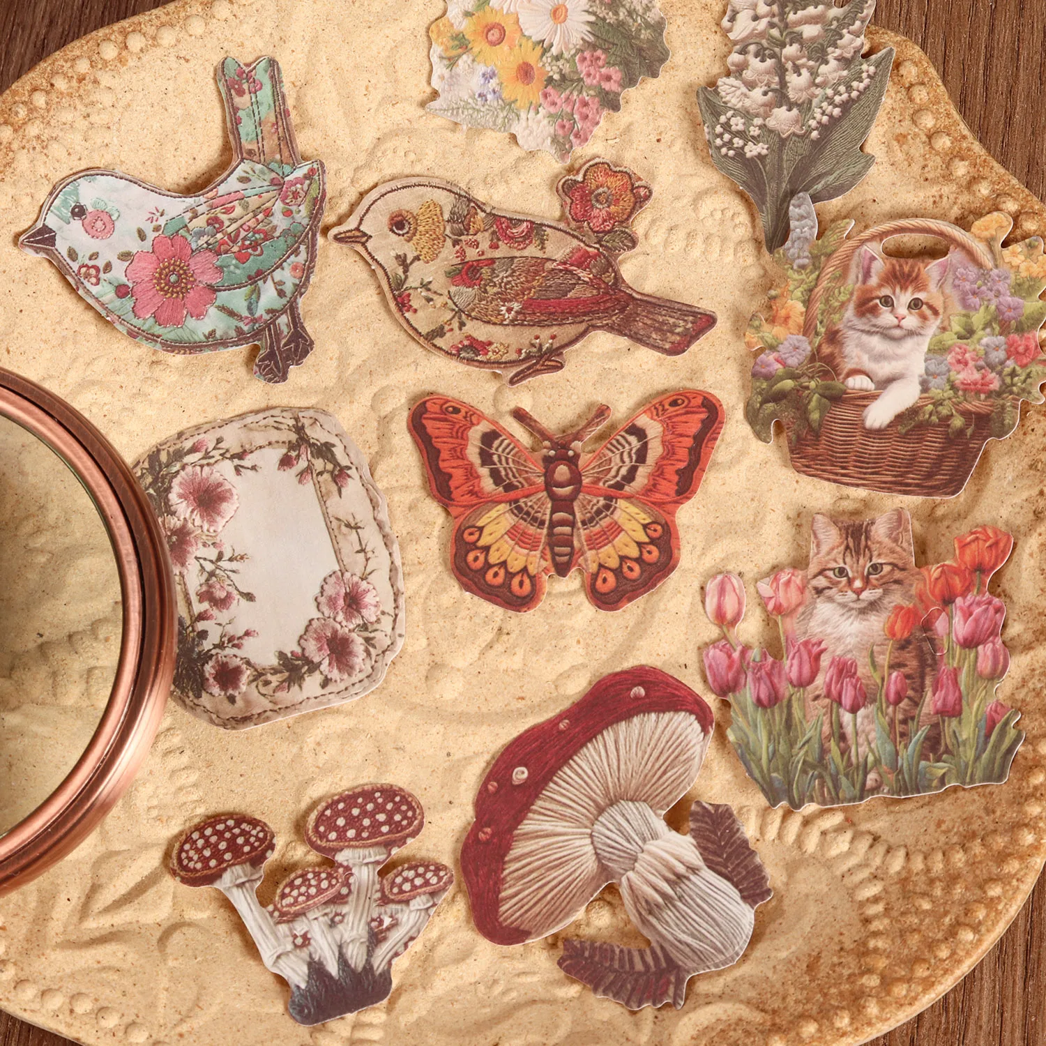 30 Stück Vintage-Pilzblumen, unregelmäßig strukturiertes Scrapbook-Aufkleberpaket, für Junk Journals, Scrapbooking-Zubehör, Papierhandwerk – Detail 1