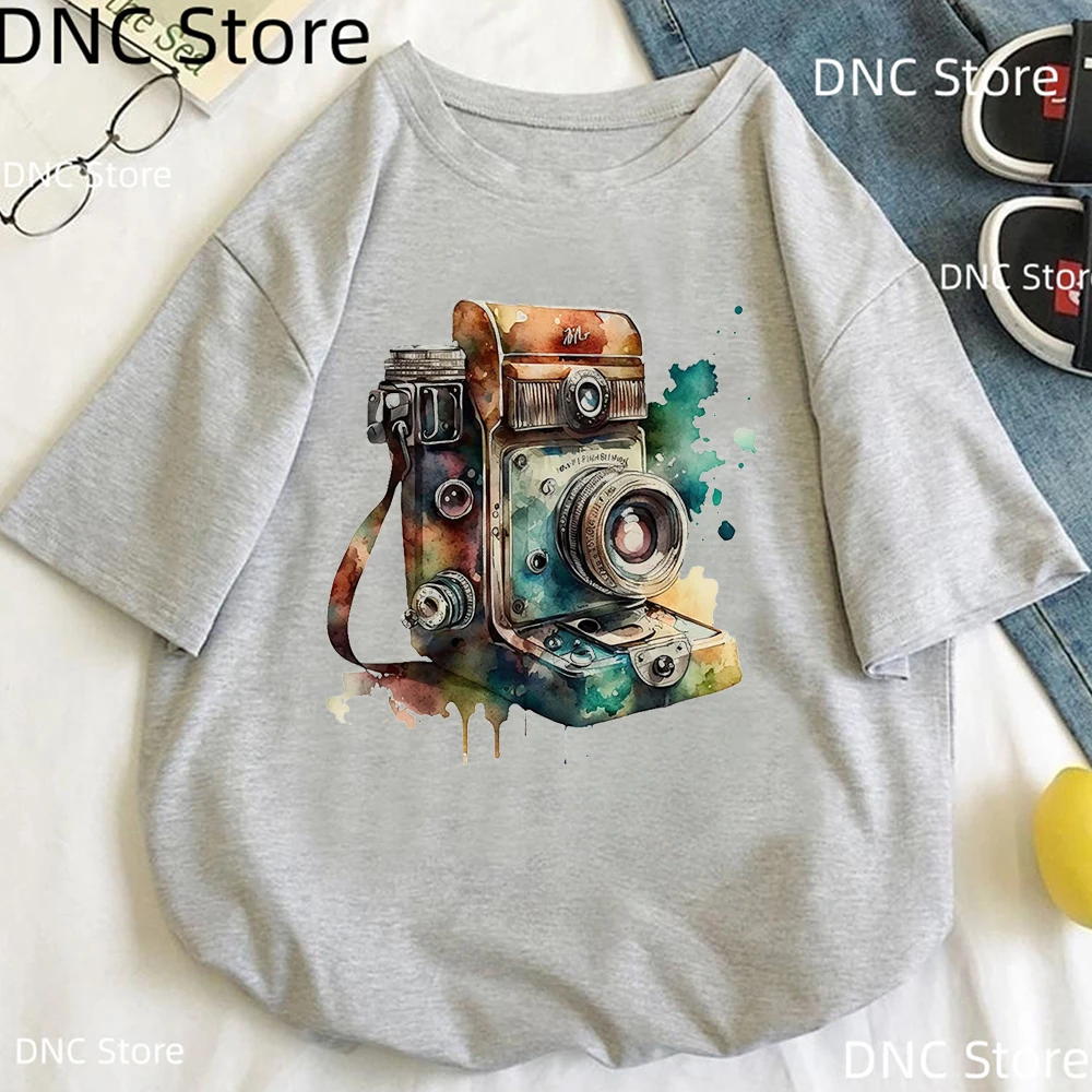 Vintage Watercolor Camera Print Gray T-Shirt For Women Harajuku Shirt Summer Fashion Tops Tee Shirt Femme Bird Butterfly T-Shirt