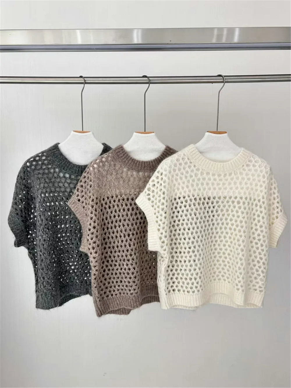 

Women's 25 Autumn/Winter New Round Neck Sequins Cashmere Knitted Hollow Loose Top
