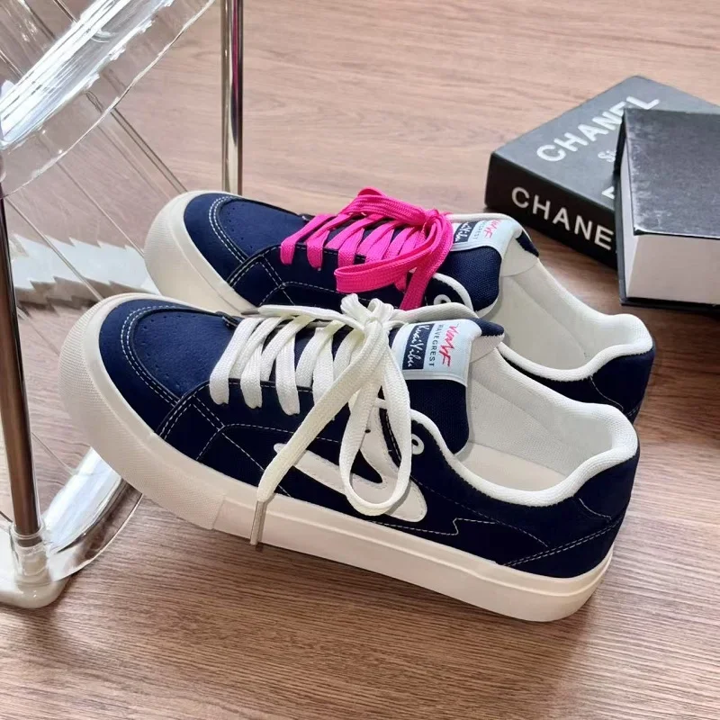 

Trendy Men's Canvas Flat Walking Shoes for Spring and Summer, Comfortable, Wear-resistant and Anti-slip Casual Shoes