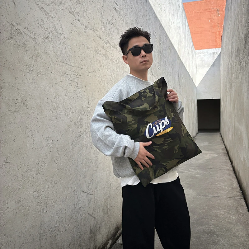 

Camouflage Canvas Single oulder Bag 5cm Wide Strap Retro Sle op Street Travel Leisure Youth Zipper Closure Foldable