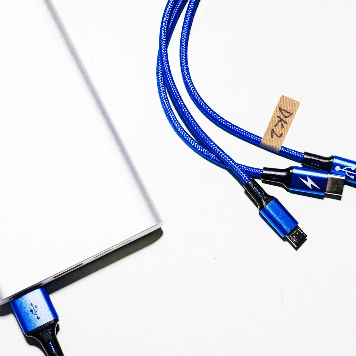 2 مجموعة ملصقات كابل ذاتية اللصق زيت مقاوم للماء علامات سلكية مقاومة للتمزق لوضع علامات على الكابل ملصقات ذاتية اللصق