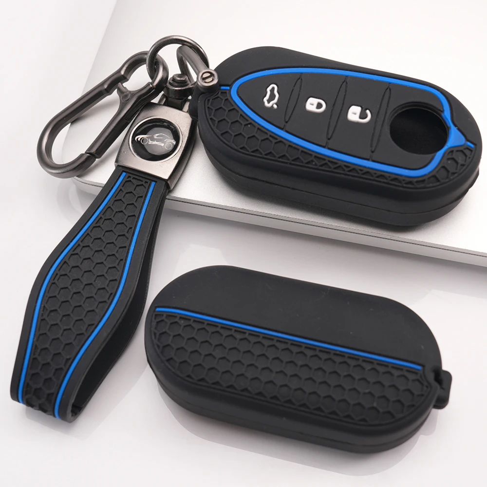 Soft Key Holder With Chain For Alfa Romeo Giulietta MiTo 159 Brera Spider Giulia Stelvio GT 147 156 166 4C Tonale Comfortable