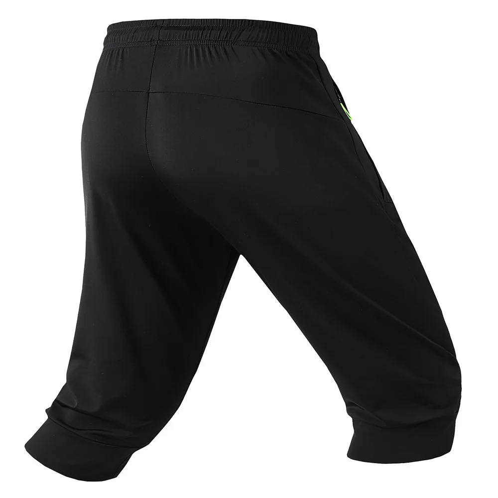 2024 Black Summer New Running Loose Ice Silk Zipper Pocket Seven Quarter Pants Men Thin Casual Beach Over Knee Straight Shorts