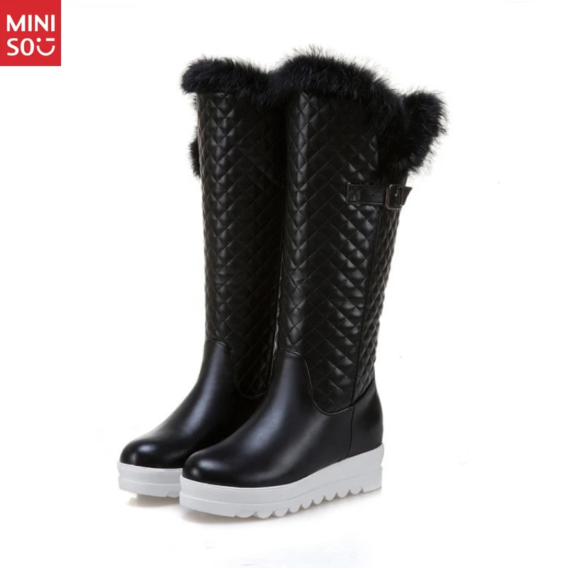 حذاء مينيسو للطلاب للثلج لشتاء 2025 |   زيادة الكعب المتوسط والارتفاع (مقاس 33-44) |   الأحذية العصرية ذات القطع العالية