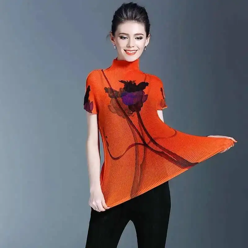 printting Japan Fashion pleated t-shirt for women 2025 summer new elastic high collar short sleeve Tee stretch EAME