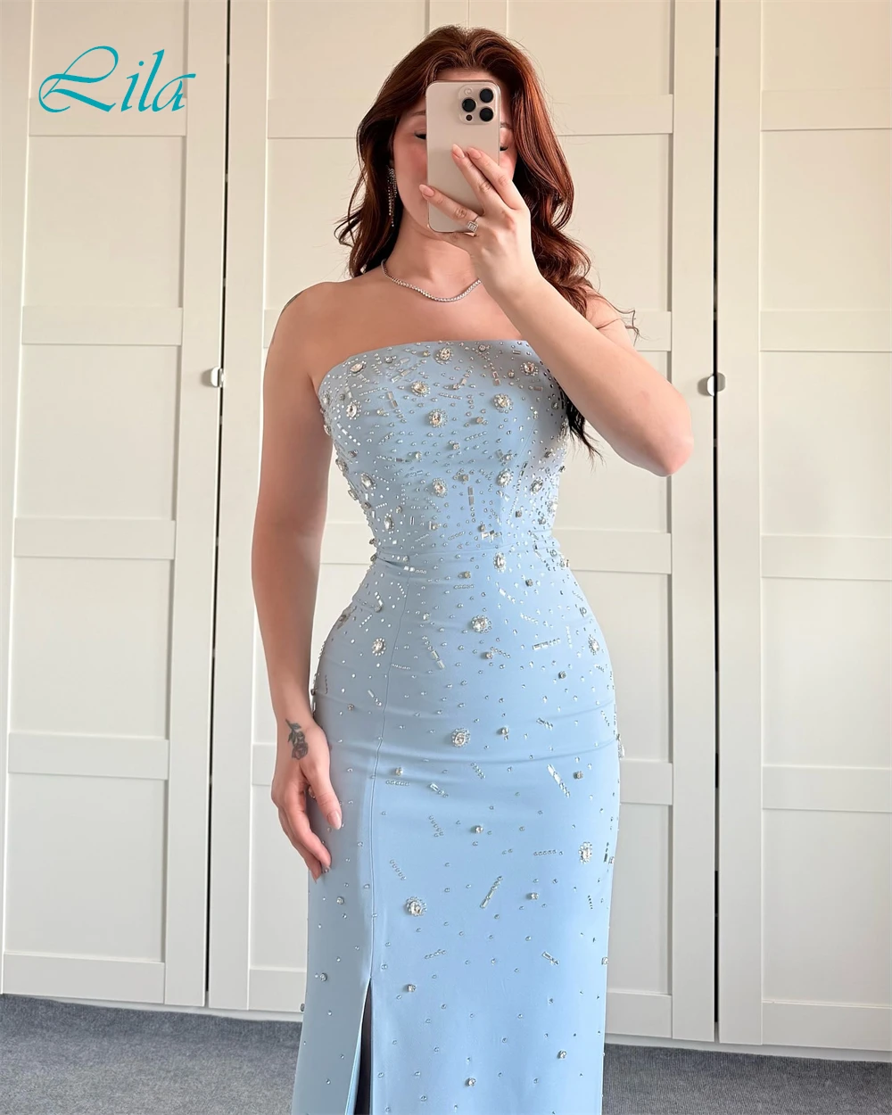 

Customized Elegant Blue Jersey Evening Dress Classic Strapless Sleeveless Celebrity Gowns Delicate Crystal Straight Prom Dresses