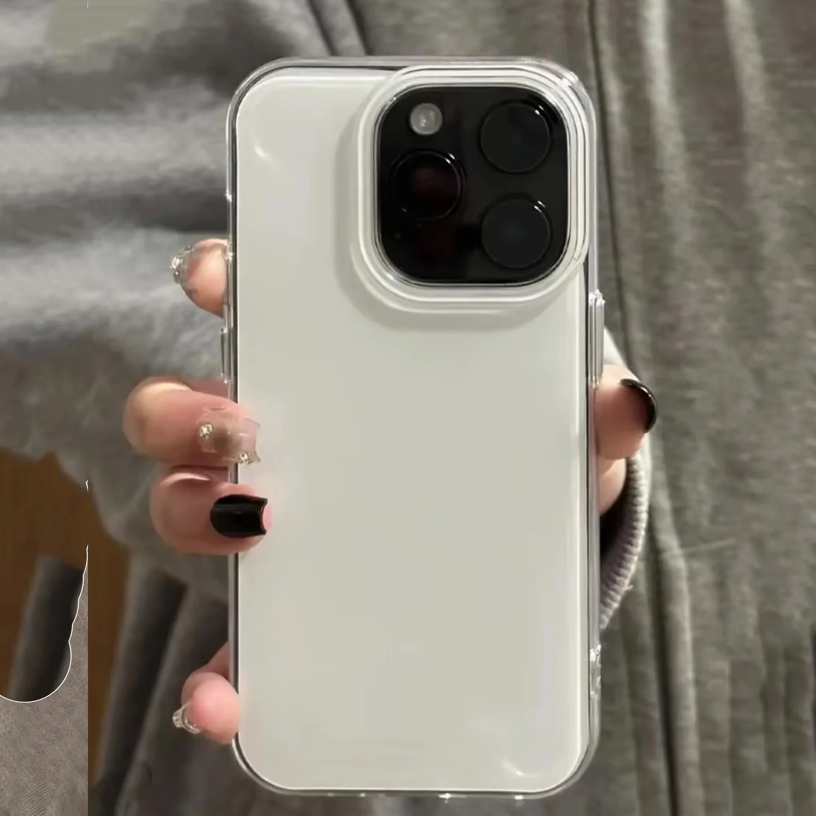 Advanced Minimalist White Large Hole IMD Luxury Phone Case For iPhone 18 17 AIR 16 15 14 13 12 11 Pro Max Y2K Clear Black Cover