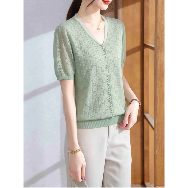 Summer Mom'S Clothing Features a Youthful Vibe with Lace Embroidery, a Short-Sleeved Top Middle-Aged Women, Elegant Blou
