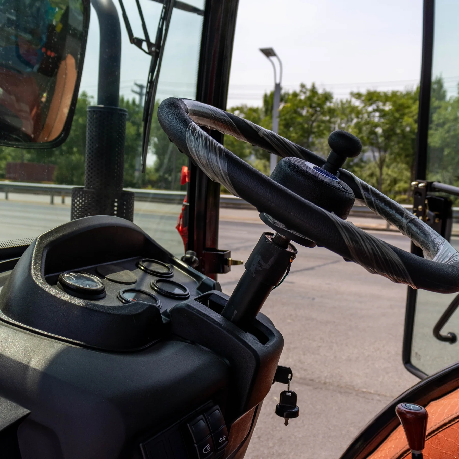 CE 4wd 4x4 25hp 30hp 35hp 50hp Mini Farm Tractors Farm Machinery Cheap Farm Tractor with Turf Tires