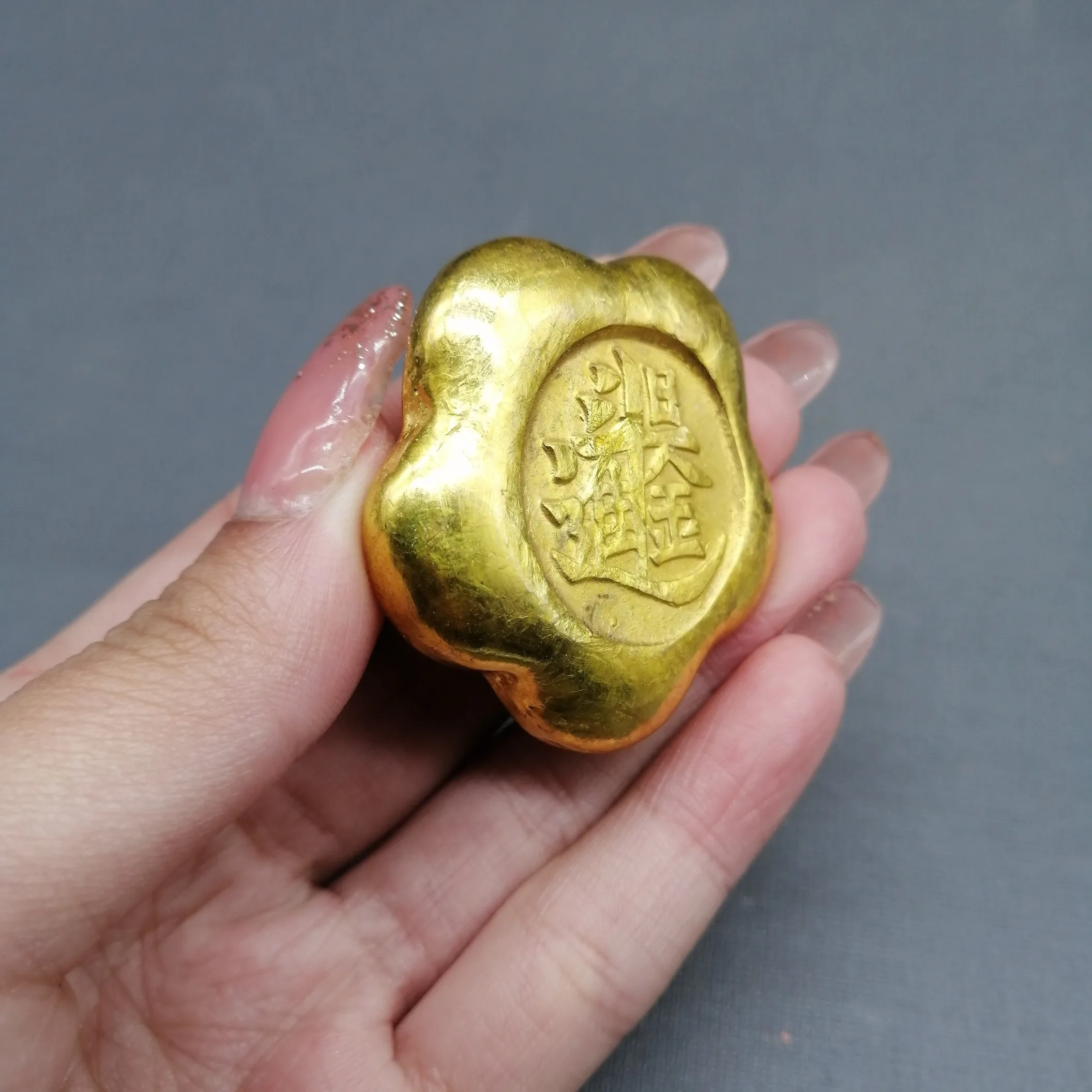 Vintage Pure Copper Gilded Flower Shaped Gold Nugget Collection Decoration Ornament