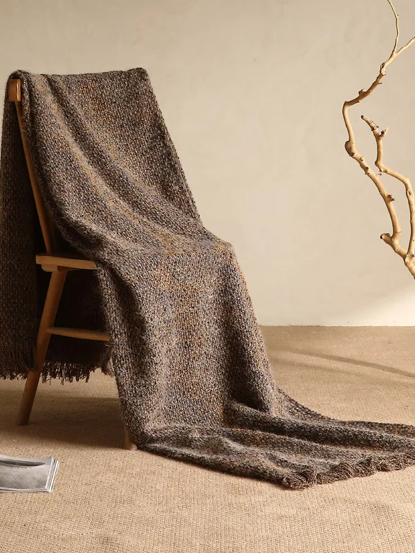 

Deep Brown Vintage Sle Sofa Cover Blanket Hotel And Homestay Bed Flag Woven Tassel Pure Color Blanket for All Seasons