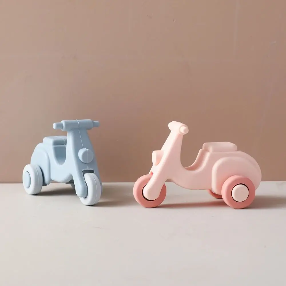 Nieuwe cartoon siliconen auto BPA-vrij zacht automodel educatieve veiligheid Montessori