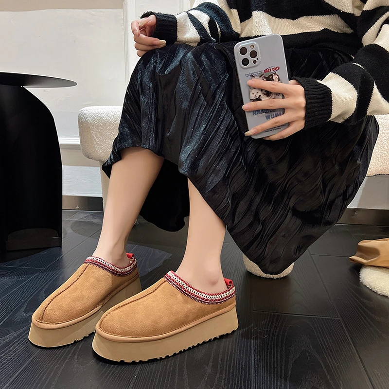 

Lazy Man A Slip-on Snow Boots Women's New Winter Fur One Casual Fashion Baotou Slippers Muffin Thick Sole Woolen Cotton Shoes