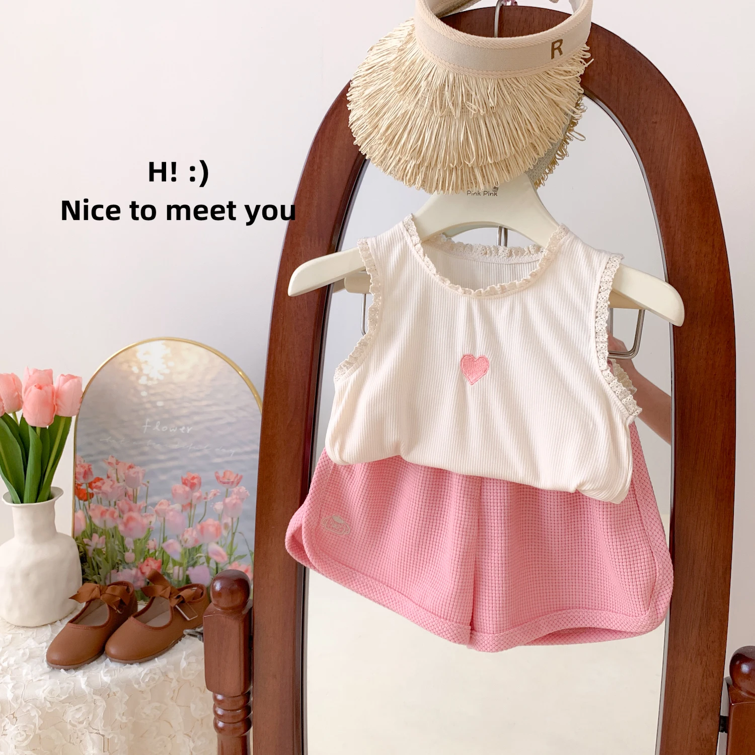 Cute 1-6 Years Girls Clothing Set Hear Embroidery Sleeveless Beige Vest+Elastic Waist Pink Wide Leg Shorts Kids Clothes Suit