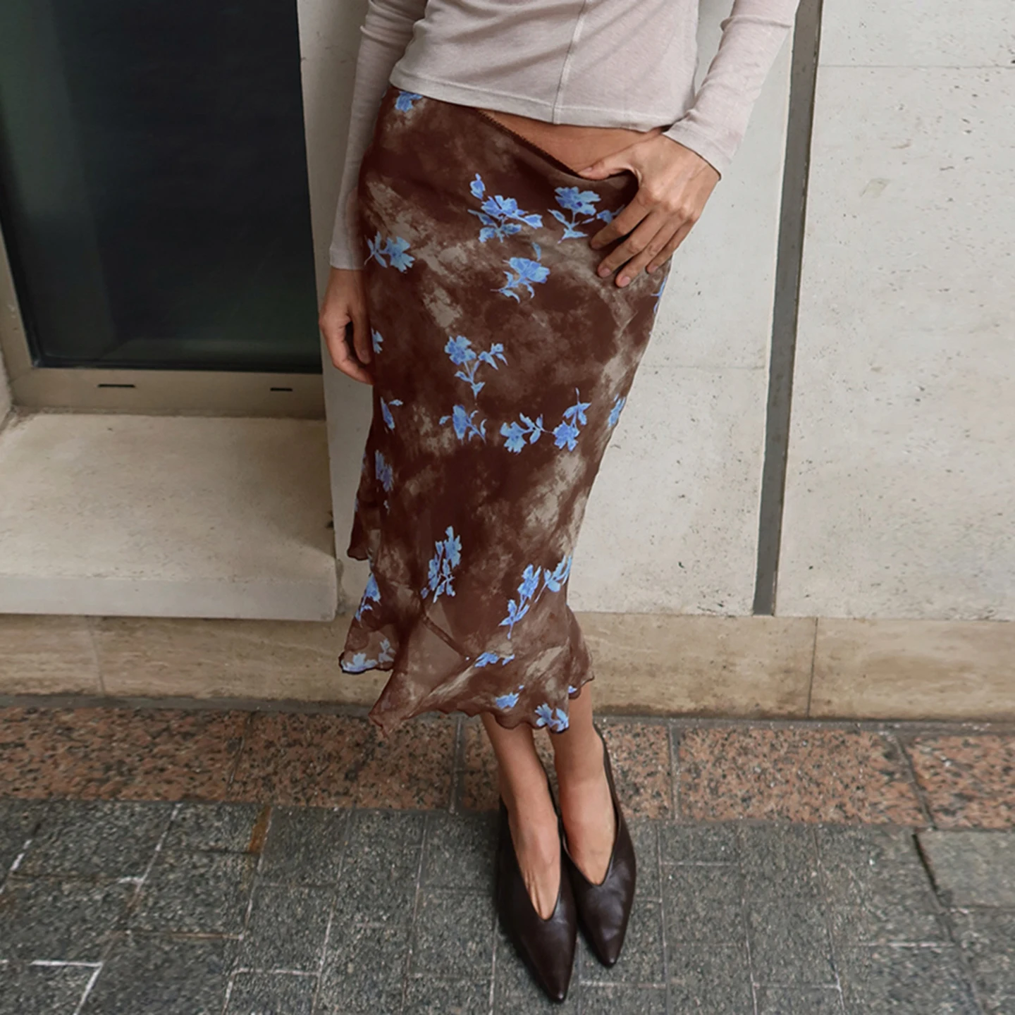 SUCHCUTE Elegant  Vintage Floral Print Midi Skirt Women Sexy Low Rise Slim Fit Ruffle Hem Y2K Slip Midi Bottoms Grunge Fairycore