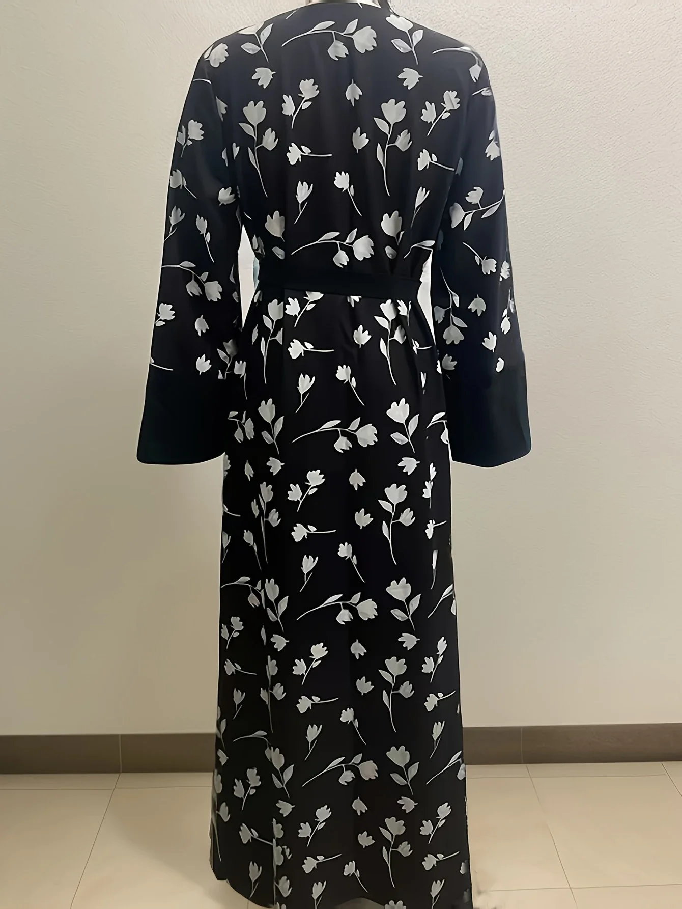 New Muslim Dresses Women Maxi Dresses Vestidoes Fashion Female Loose Dresses Full Sleeve Printed Floral Casual Robe Long Dress