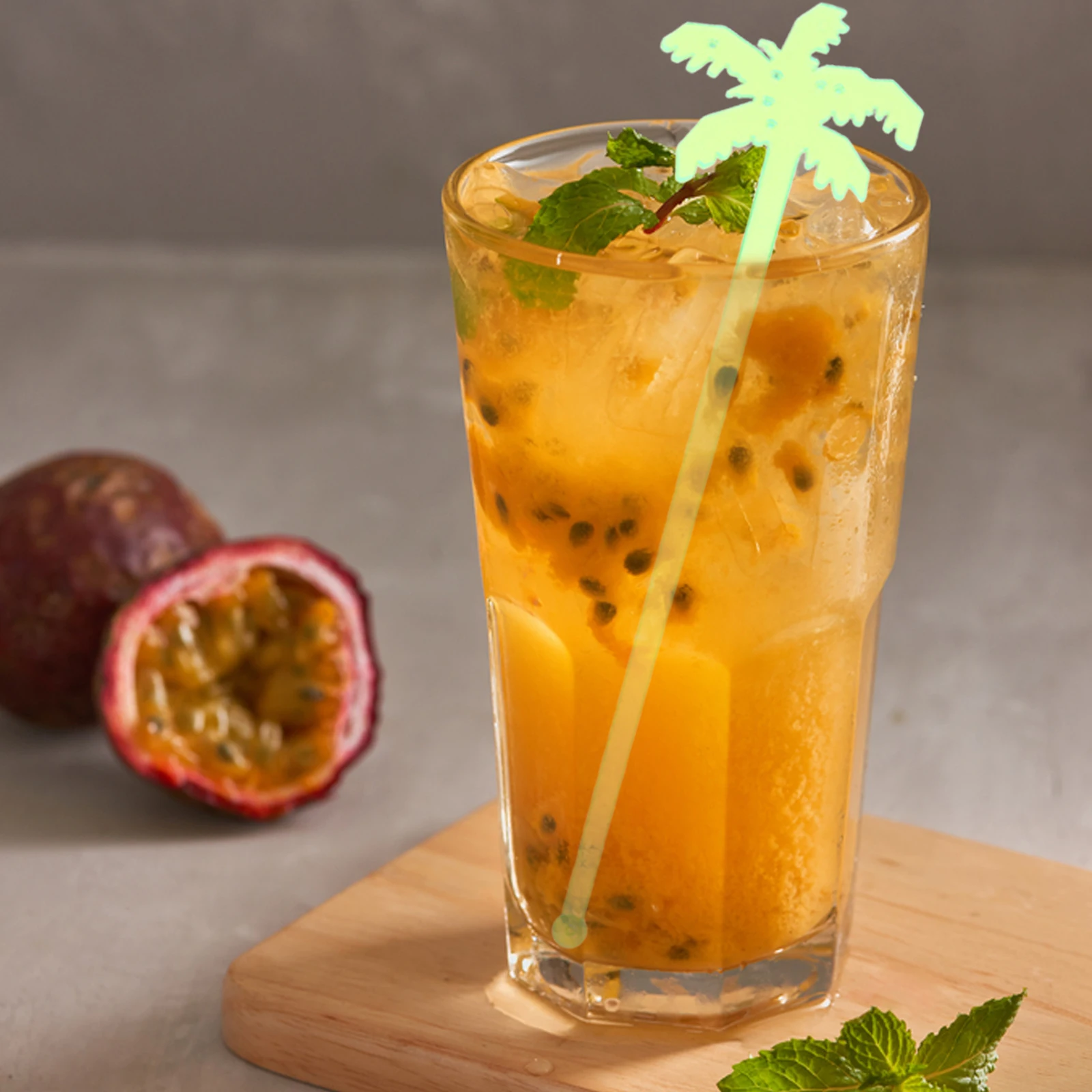 

50 Pcs Coconut Tree Plastic Stirring Sticks Vibrant Colors Drink Swizzle Sticks Cocktail Decor Home Bar Coffee Shop Party