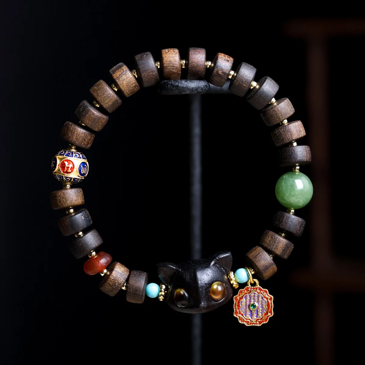 Yellow Agarwood Tablet Bead Bracelet Hand Carved Cat Head Design Unisex Exquisite Collectible Handicraft Jewelry