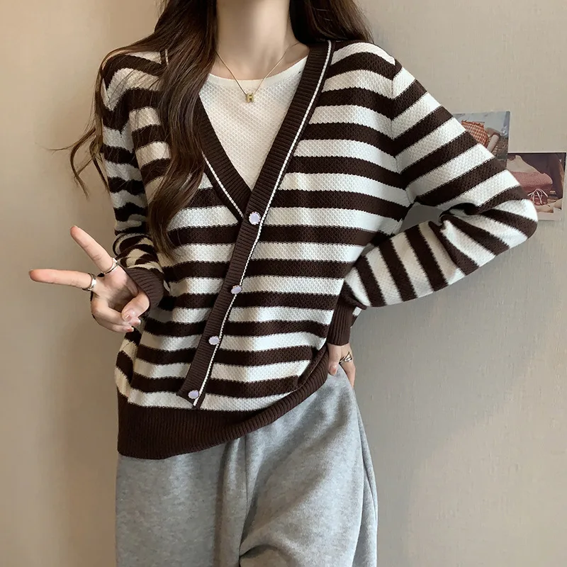 Sweaters Women Striped Fake Two Piece Niche Knitwear O-neck Spring All-match Students Basic Trendy Elegant Chic Streetwear Ins