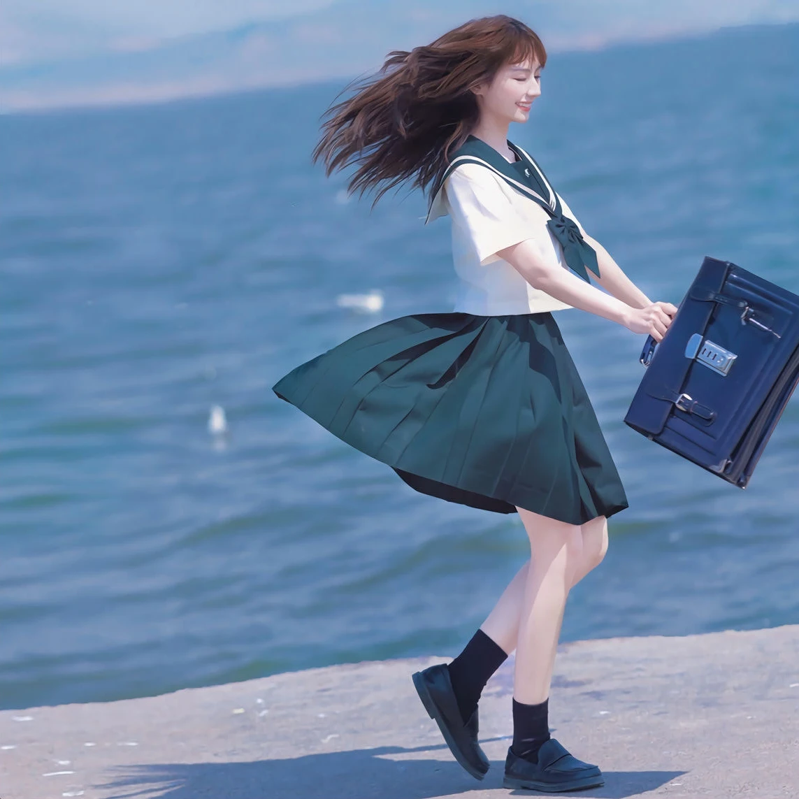 Garota japonesa do colegial três linhas de terno de marinheiro verde, mangas curtas uniforme, estudantes universitários saia plissada, verão, 2024