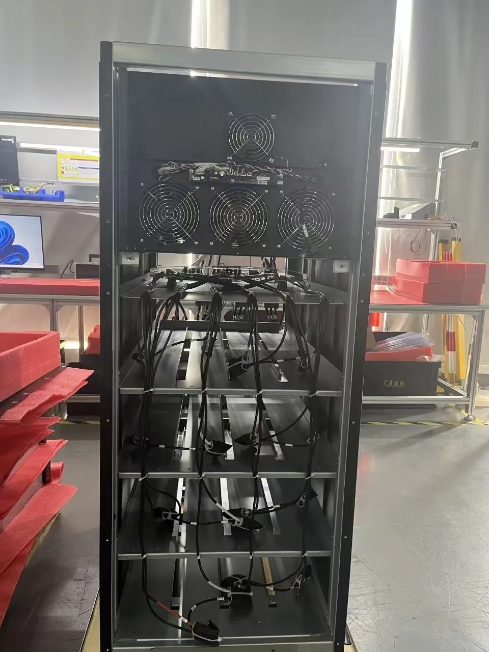 Модульный ИБП 30 кВА со встроенным аккумулятором Универсальная машина 3-фазный источник бесперебойного питания Ups 208/220/230/240 В переменного тока