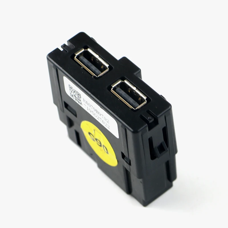 5QD035726L 3GB035954 Rear USB Socket charging USB Type-C Interface Socket Plug For VW T-roc Passat B8 Tiguan L Jetta Audi Skoda view 5