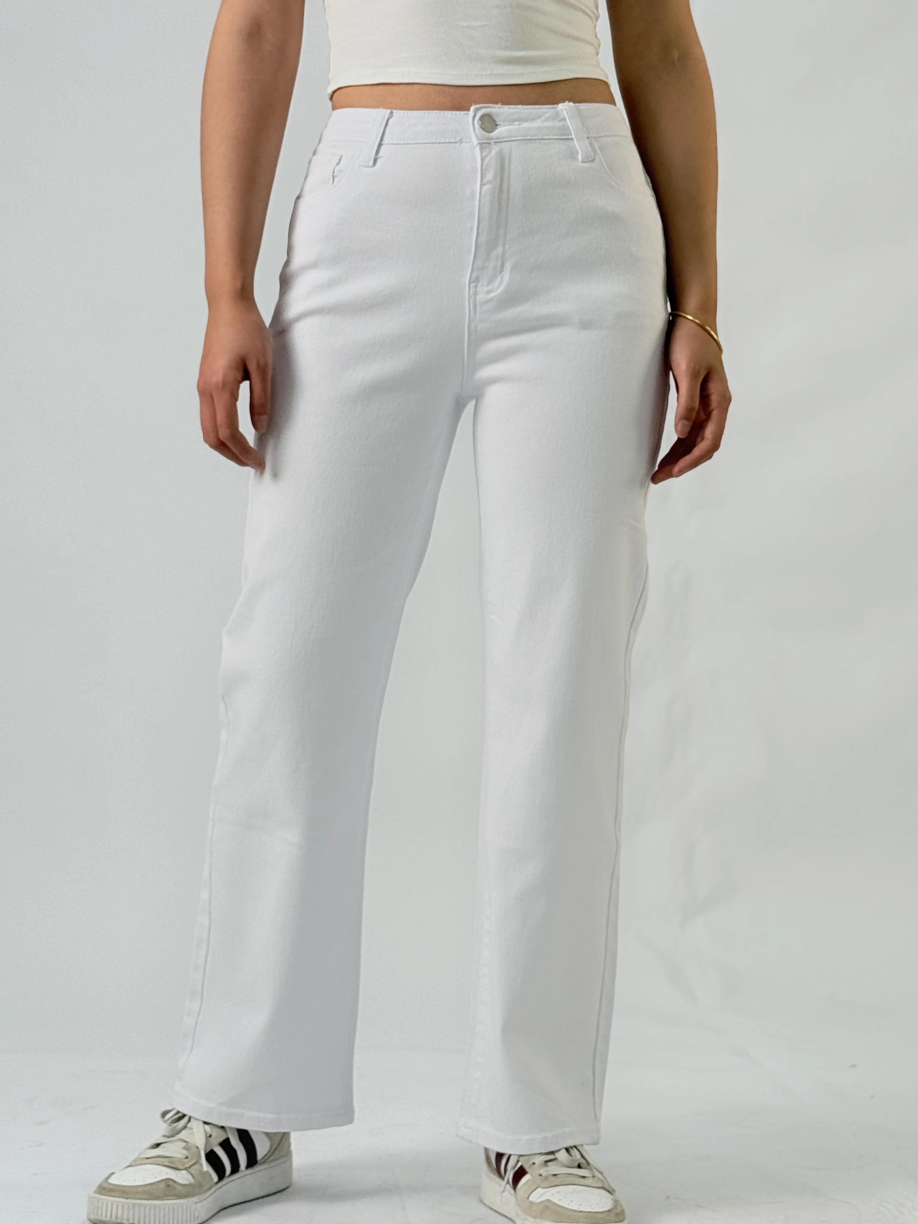 

Y2K White Classic women's jeans - elegant and exquisite, suitable for various occasions, suitable for all seasons.