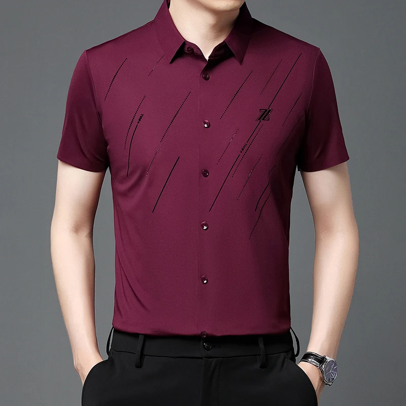 Men\'s Short-sleeved Shirt Summer New Ice Silk T-shirts Seamless High Elasticity No Ironing Business Casual Men Shirts Slim Tops