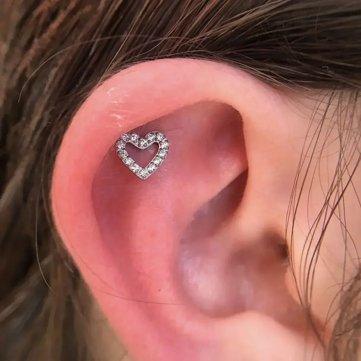 ASTM F136 Titanium Piercing 16G 18G CZ Heart Labret Earring Internally Threaded Cartilage Tragus Medusa Lip Monroe Body Jewelry