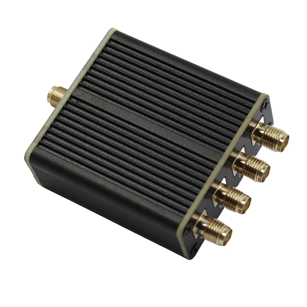 

GPS Beidou Navigation Signal Splitter Power Splitter 1 to 4 Outputs Suitable for L Band Frequency Navigation Systems