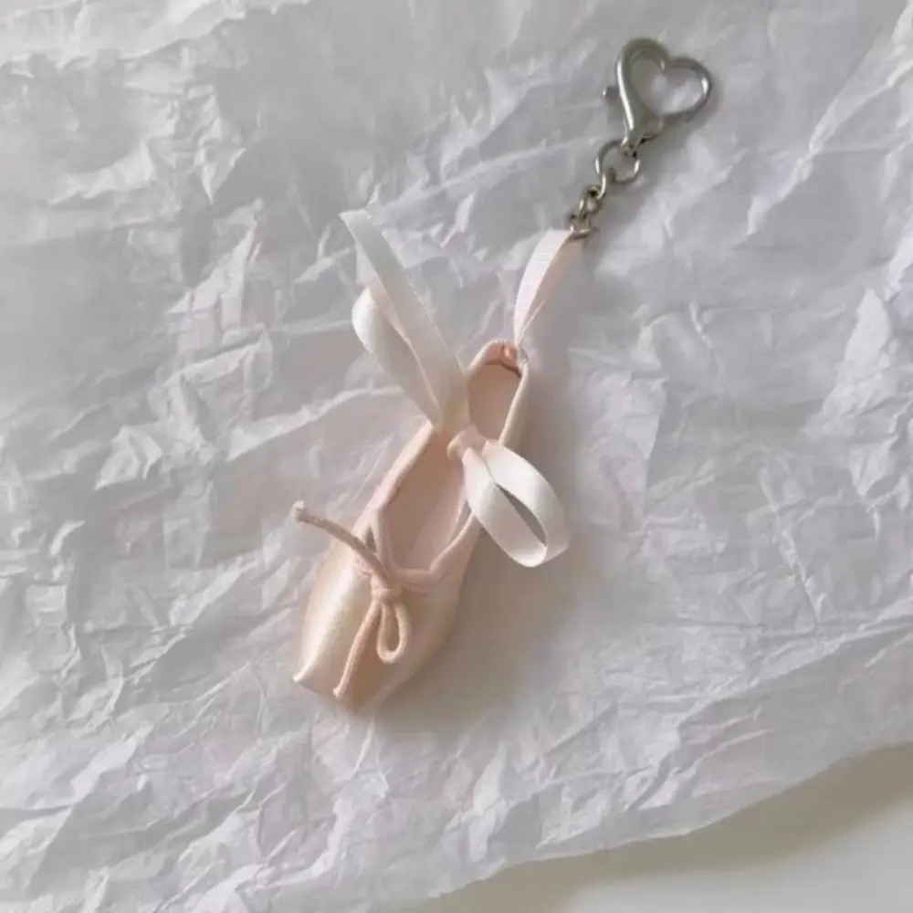 Bolso colgante zapatos de Ballet llavero Color rosa hecho a mano Mini zapatos de Ballet colgante llavero teléfono encanto zapatos de Ballet llavero