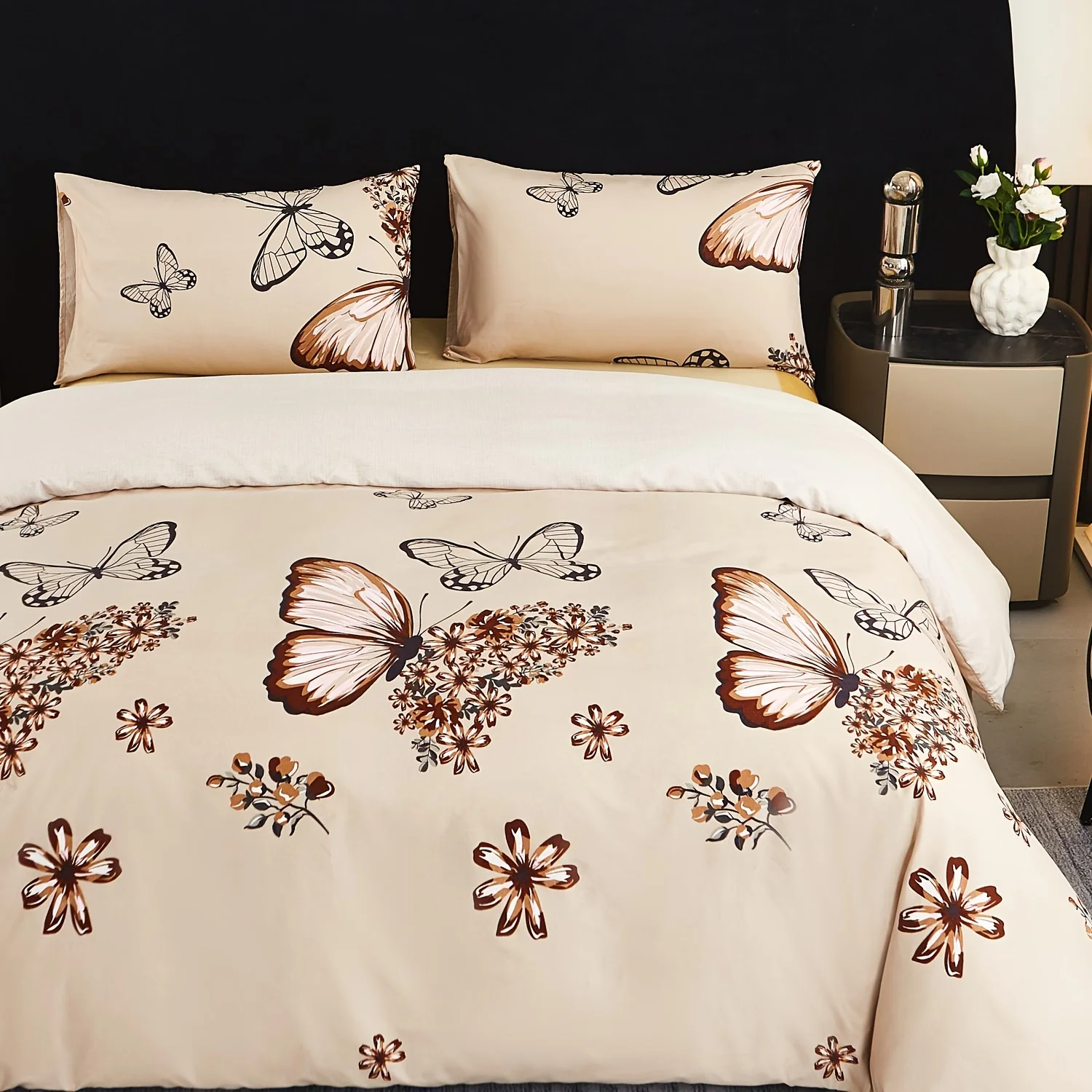 Soft Duvet Cover Set of Three, 1 Duvet Cover + 2 Pillowcases (Without Filling) 2D Flat Printed Duvet Cover Set of Three, Exquisite Butterfly and Floral Multi-Theme Printed Duvet Cover Set, Christmas Decoration, Suitable for All Seasons, Machine Washable, Invisible Zipper, Large Duvet Cover Set, Bedding Set, Quilt Cover