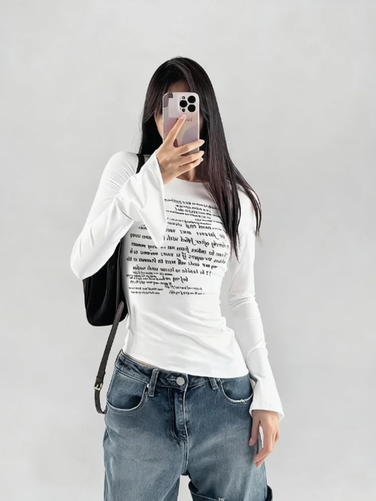 Women's White Base Top Letter Printed T-Shirt Versatile Slanted Split Flared Sleeves Spicy Girl Niche Fashion Casual Wear