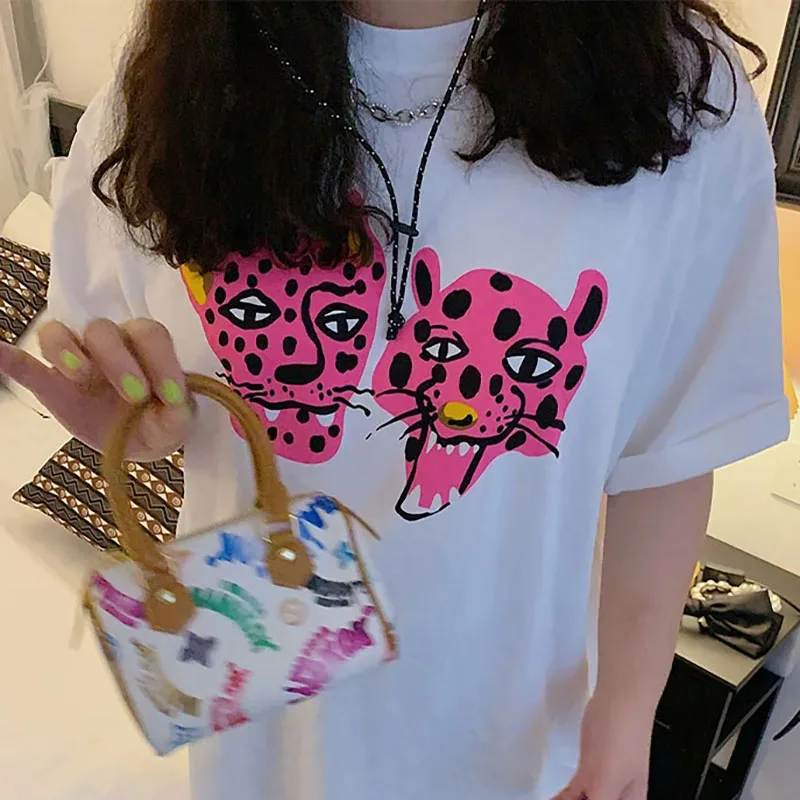 Pink Leopard Printing Graphic Tops Summer Kpop Women Street Fashion Black T Shirts Short Sleeve Loose Cotton Tops 90s Y2K